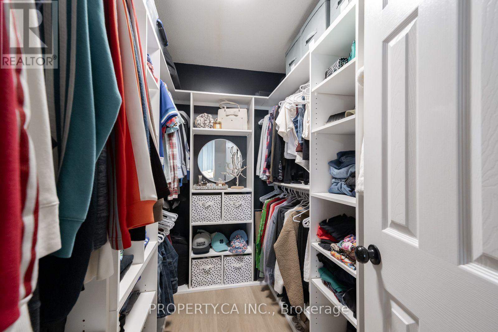 #1902 43 EGLINTON AVENUE E - 16