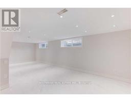44 Tremont Crescent, Toronto, ON M3B2S2 Photo 11