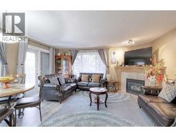 501 Coral Cove NE - photo 4