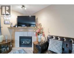 4pc Bathroom - 501 Coral Cove Ne, Calgary, AB T3J3Y9 Photo 7