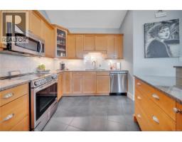 Entrance - 101 5426 Jacobs Lane, Nanaimo, BC V9T0B8 Photo 12
