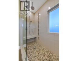 2517 Asquith St, Victoria, BC V8R3Y2 Photo 36
