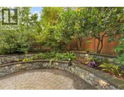 2517 Asquith St, Victoria, BC V8R3Y2 Photo 68