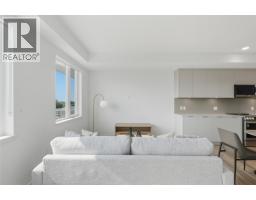 Living room - 271 Wylie Street Unit# 512, Penticton, BC V2A0L3 Photo 12