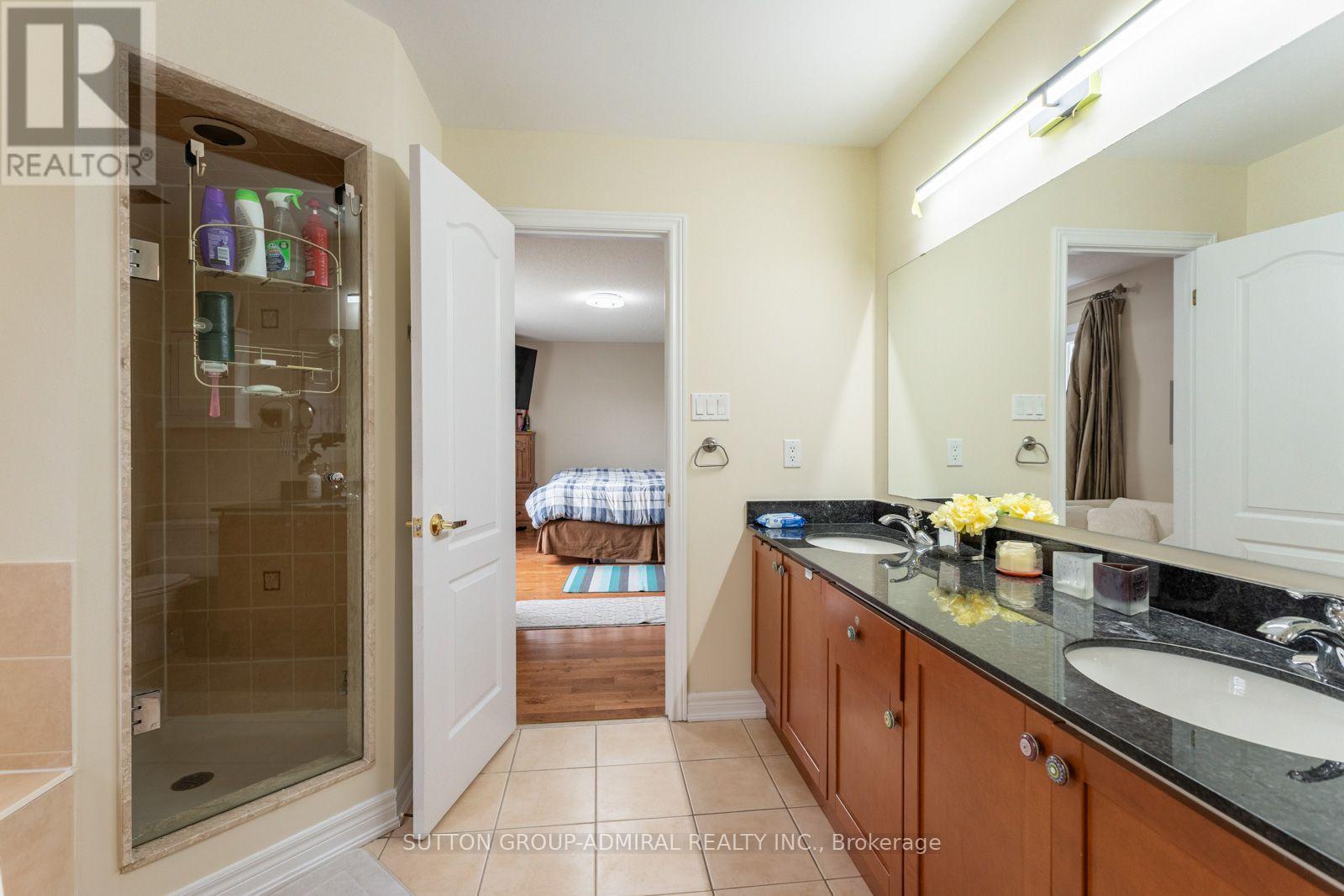 354 AUTUMN HILL BOULEVARD - Image 24