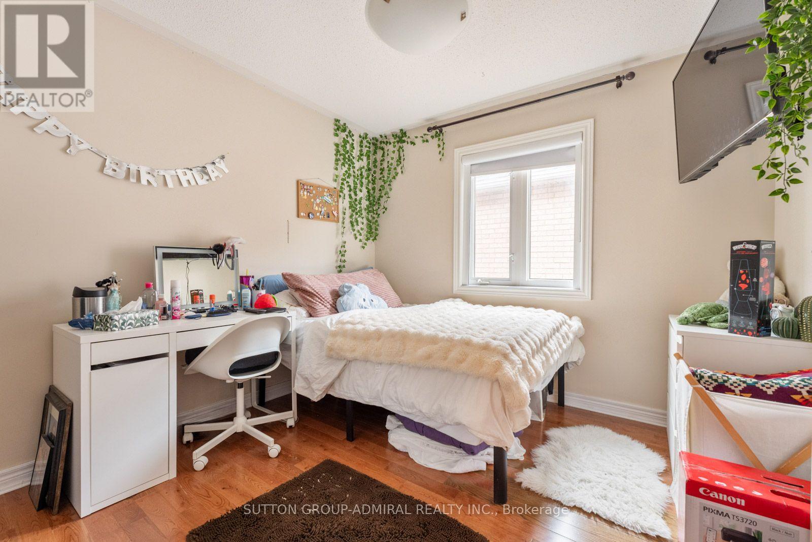 354 AUTUMN HILL BOULEVARD - Image 28