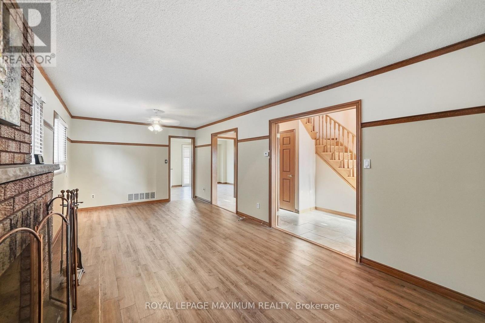 182 NESTOR CRESCENT - 10