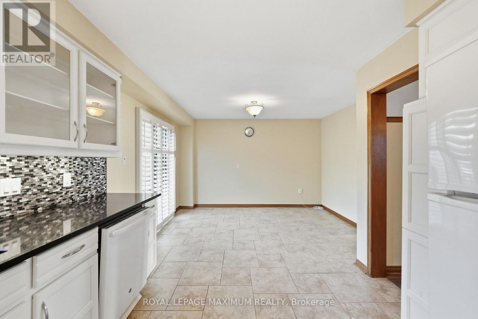 182 NESTOR CRESCENT - Image 17