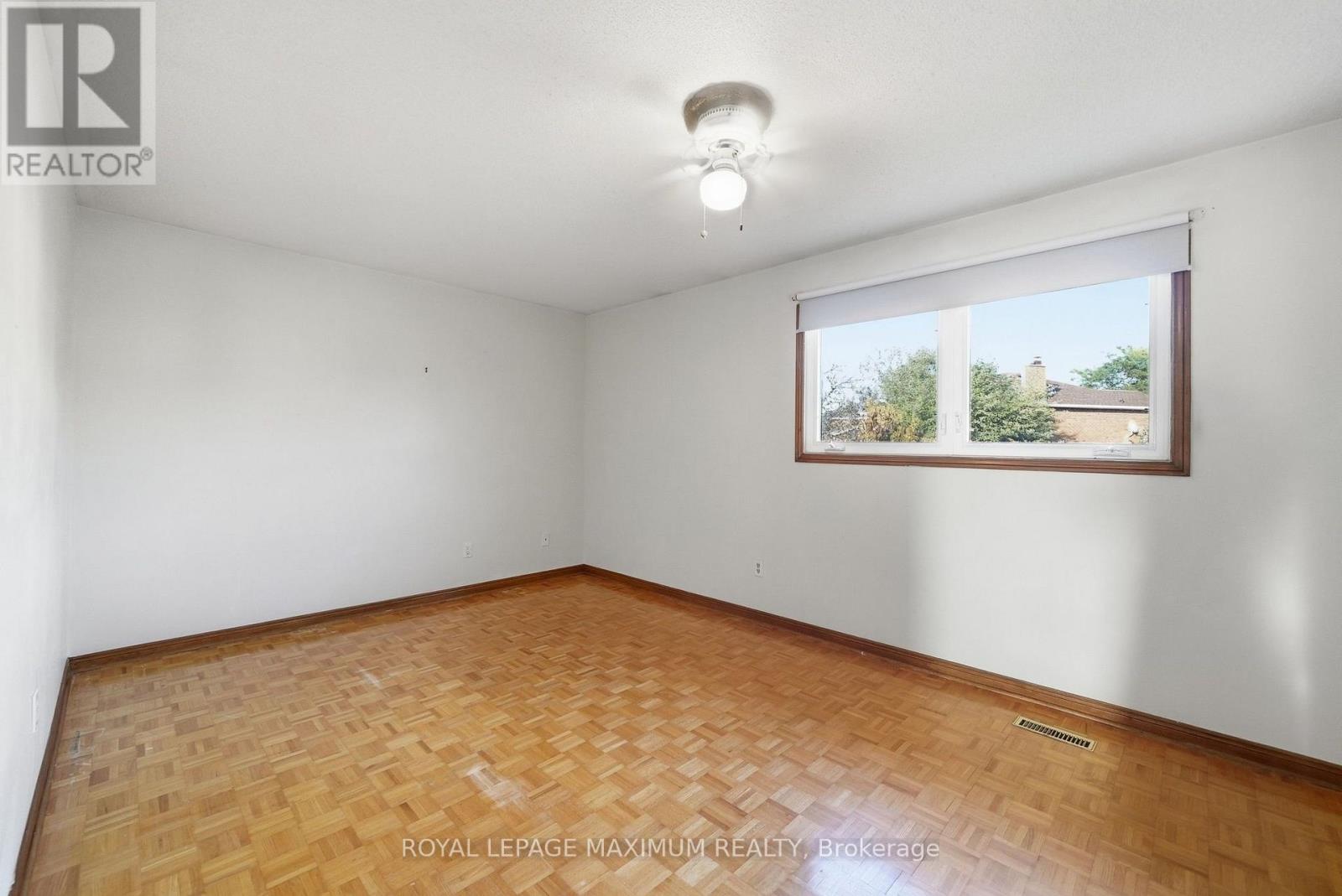 182 NESTOR CRESCENT - 25