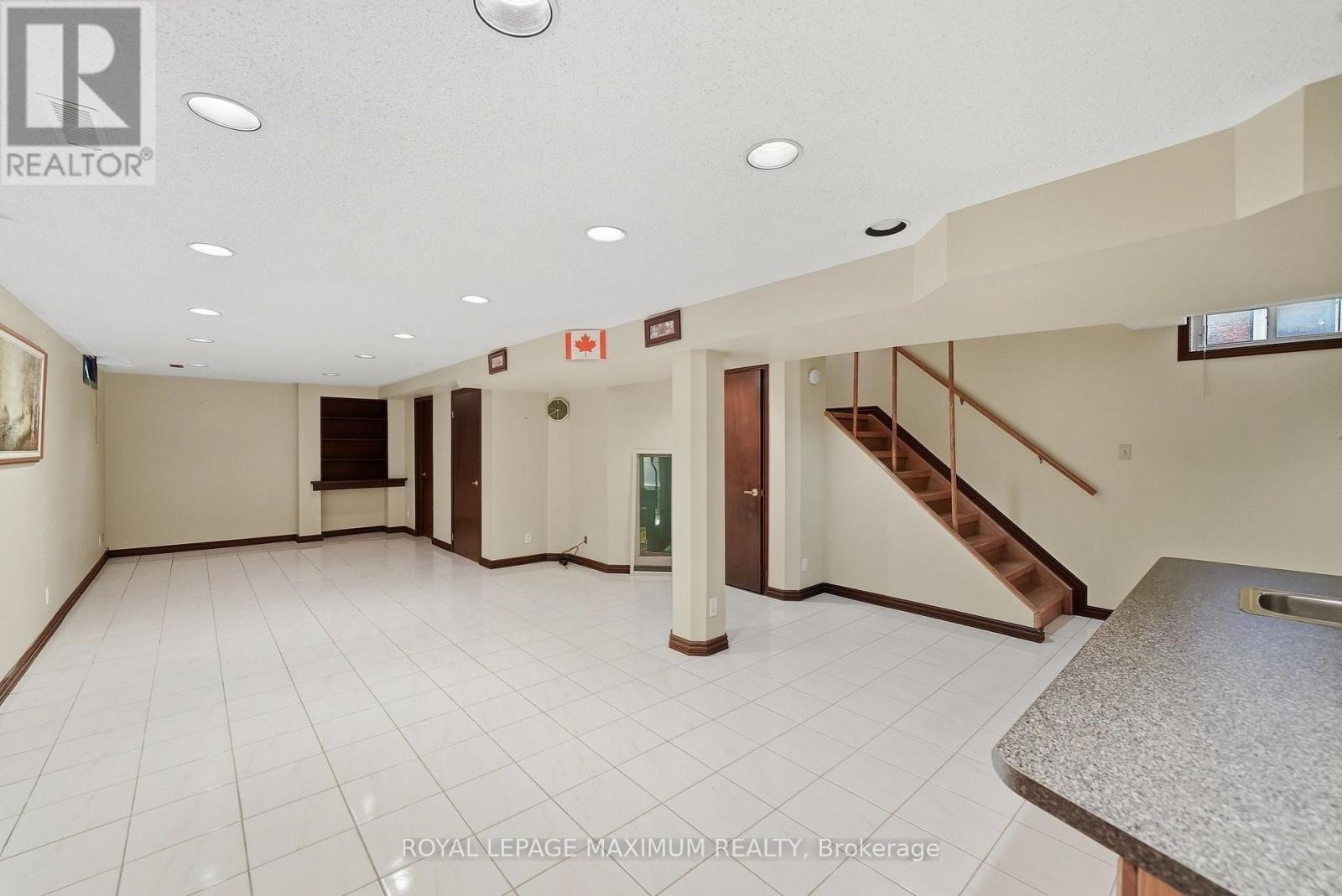 182 NESTOR CRESCENT - Image 37