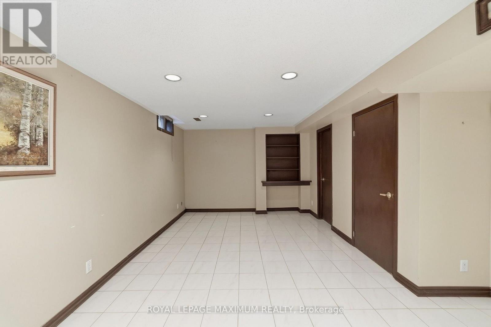 182 NESTOR CRESCENT - Image 38