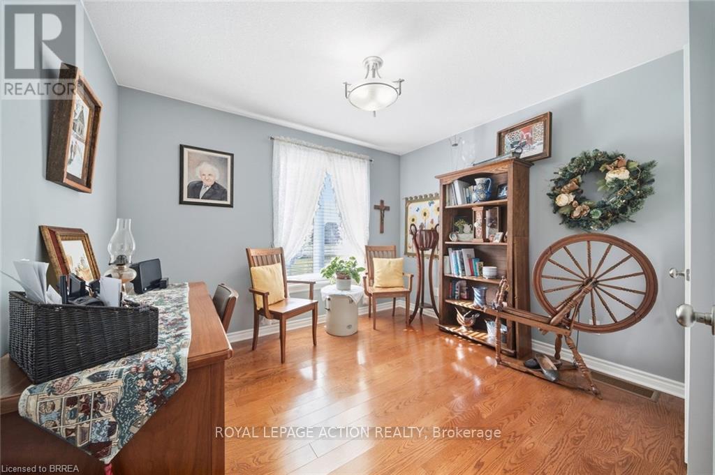 172 53 HIGHWAY - Image 21