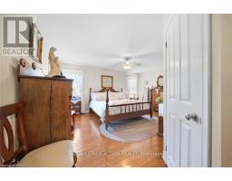Bathroom - 172 53 Highway, Brant, ON N0E1B0 Photo 17