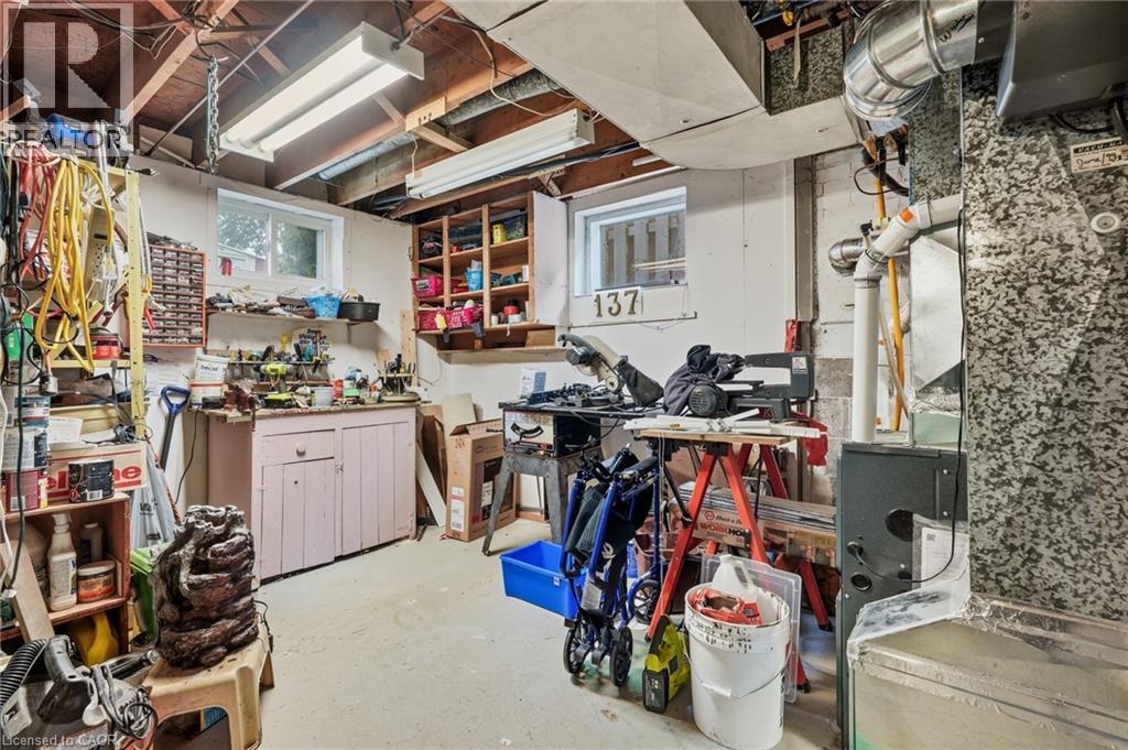 137 TERRACE Drive - 29