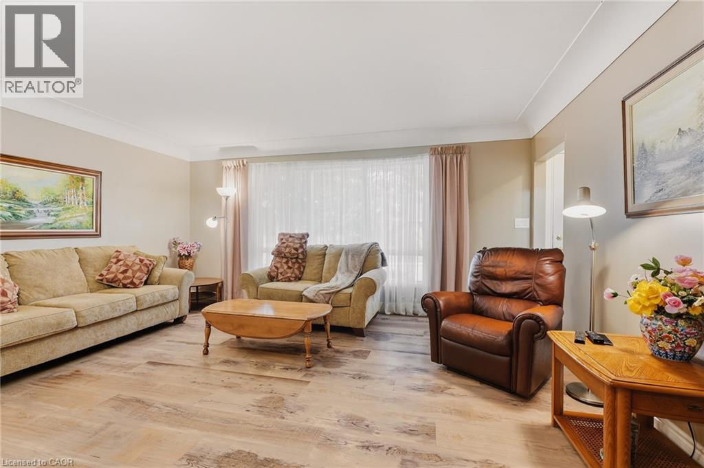 137 TERRACE Drive - Image 7