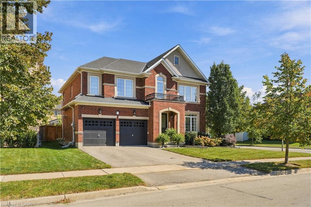 136 SUTHERLAND Crescent - 2