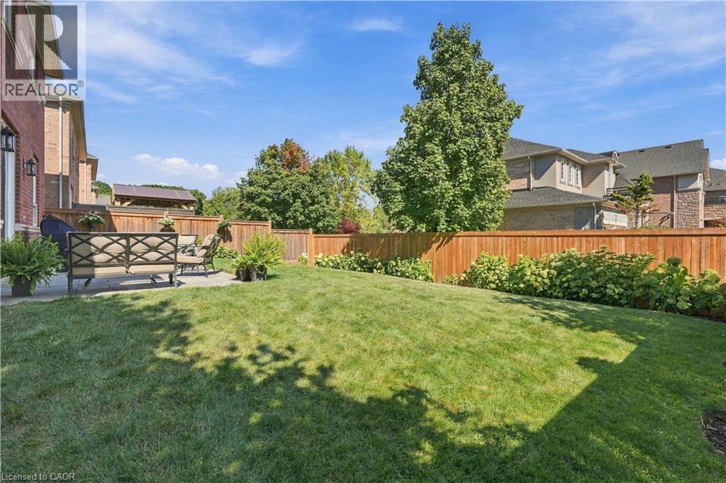 136 SUTHERLAND Crescent - 45