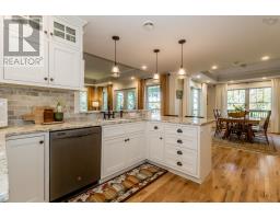 10 Queens Court, Kentville, NS B4N0G4 Photo 18