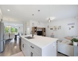51 15775 Mountain View Drive Drive, Surrey, BC V3Z0W7 Photo 12