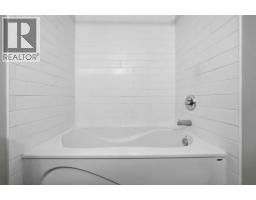 305, 19 Bennett Street, Red Deer, AB T4R1V3 Photo 15