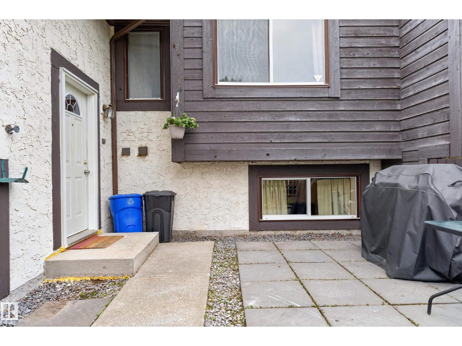 1594 69 Street NW - Image 5