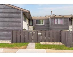 1594 69 Street NW NW, Edmonton — photo 2