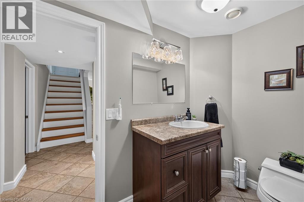 2 KEEN Street - 34