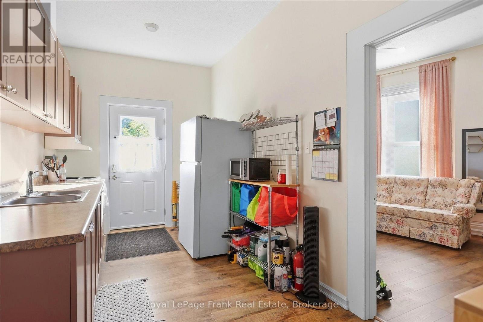 226 LAKE STREET - 18