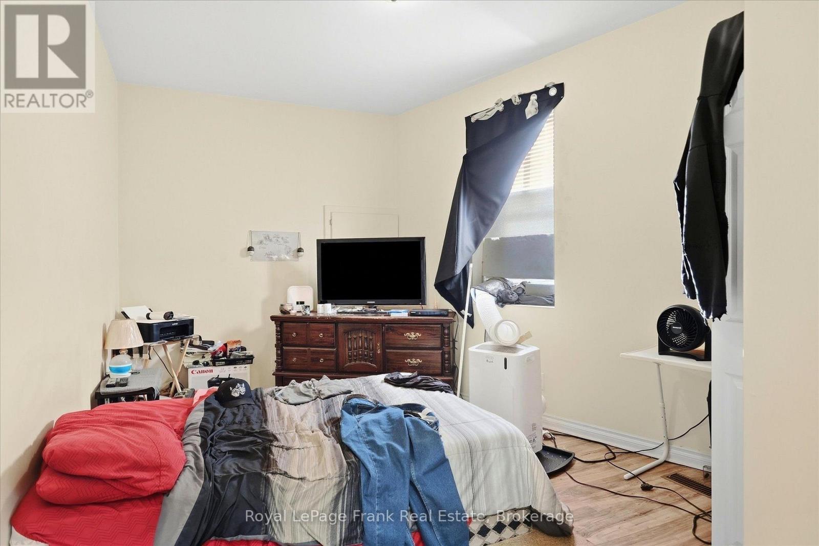 226 LAKE STREET - 12