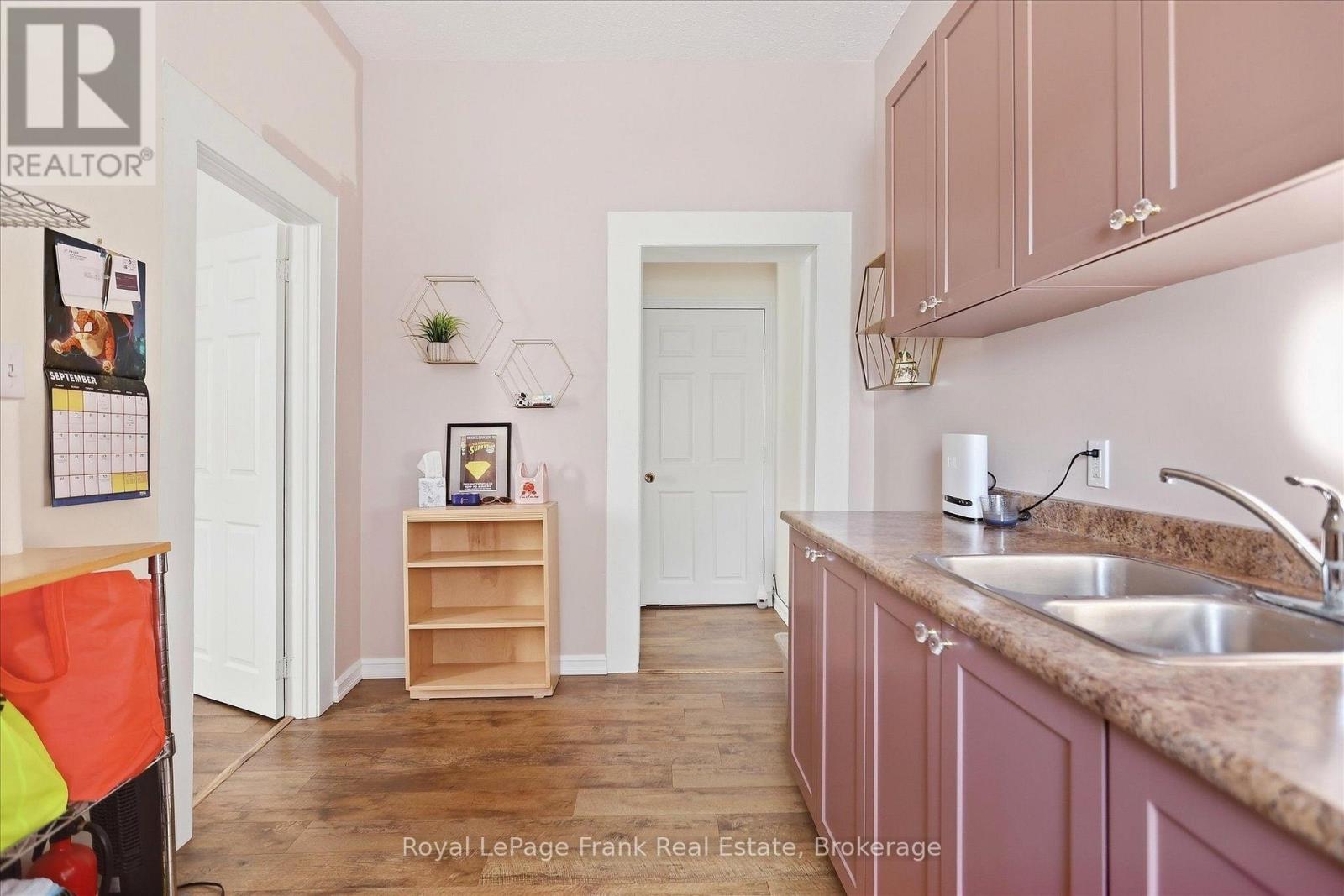 226 LAKE STREET - Image 17