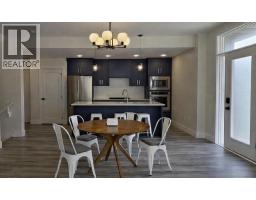 2857 12 Avenue SW - photo 8