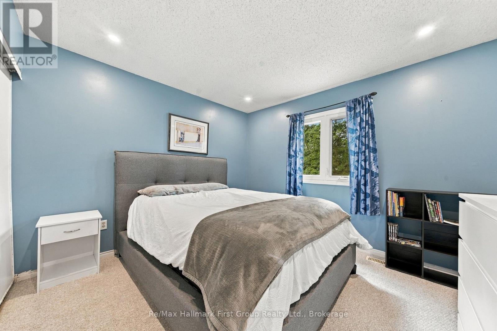 919 HEENAN COURT - Image 23