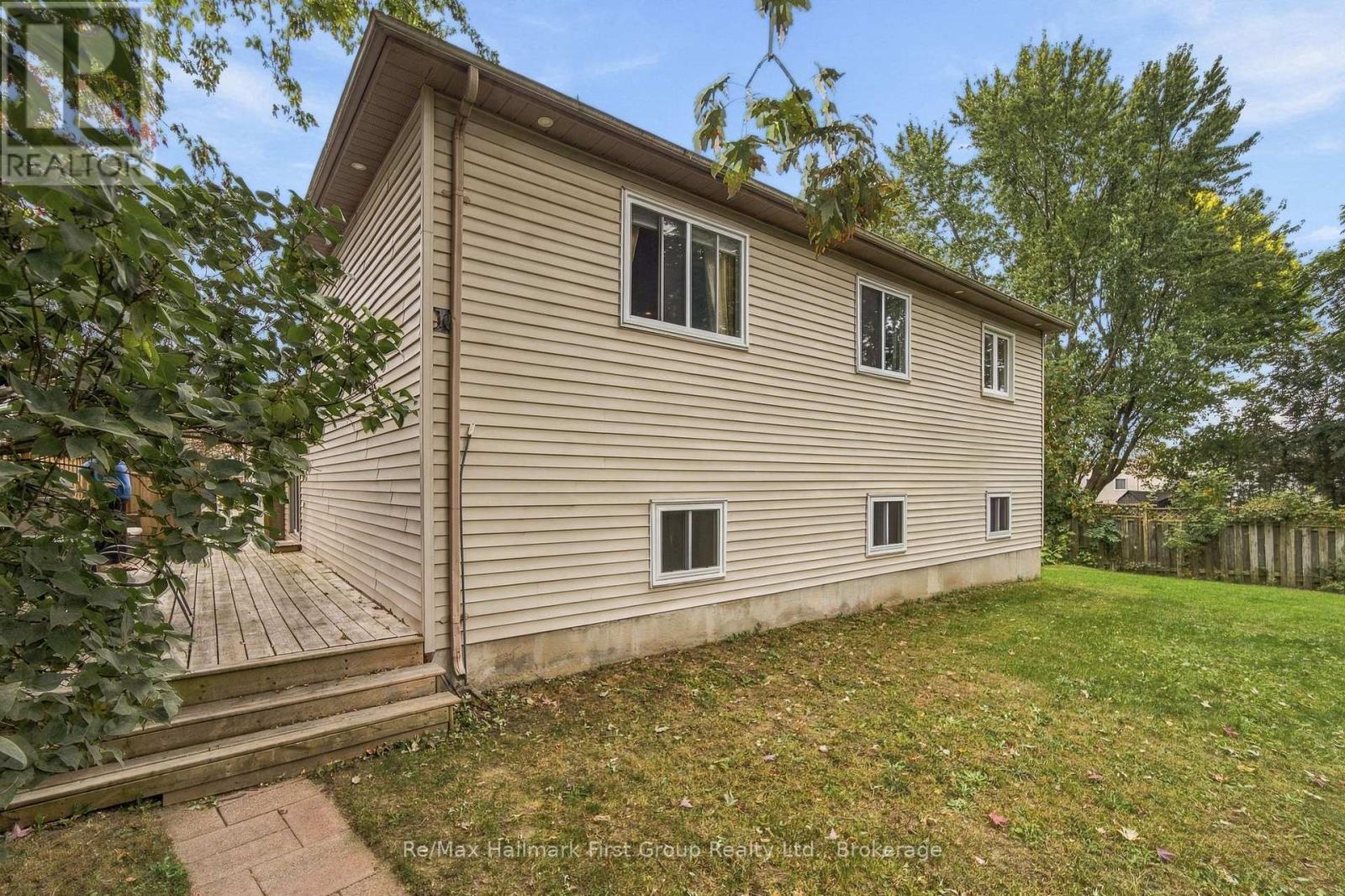 919 HEENAN COURT - Image 35