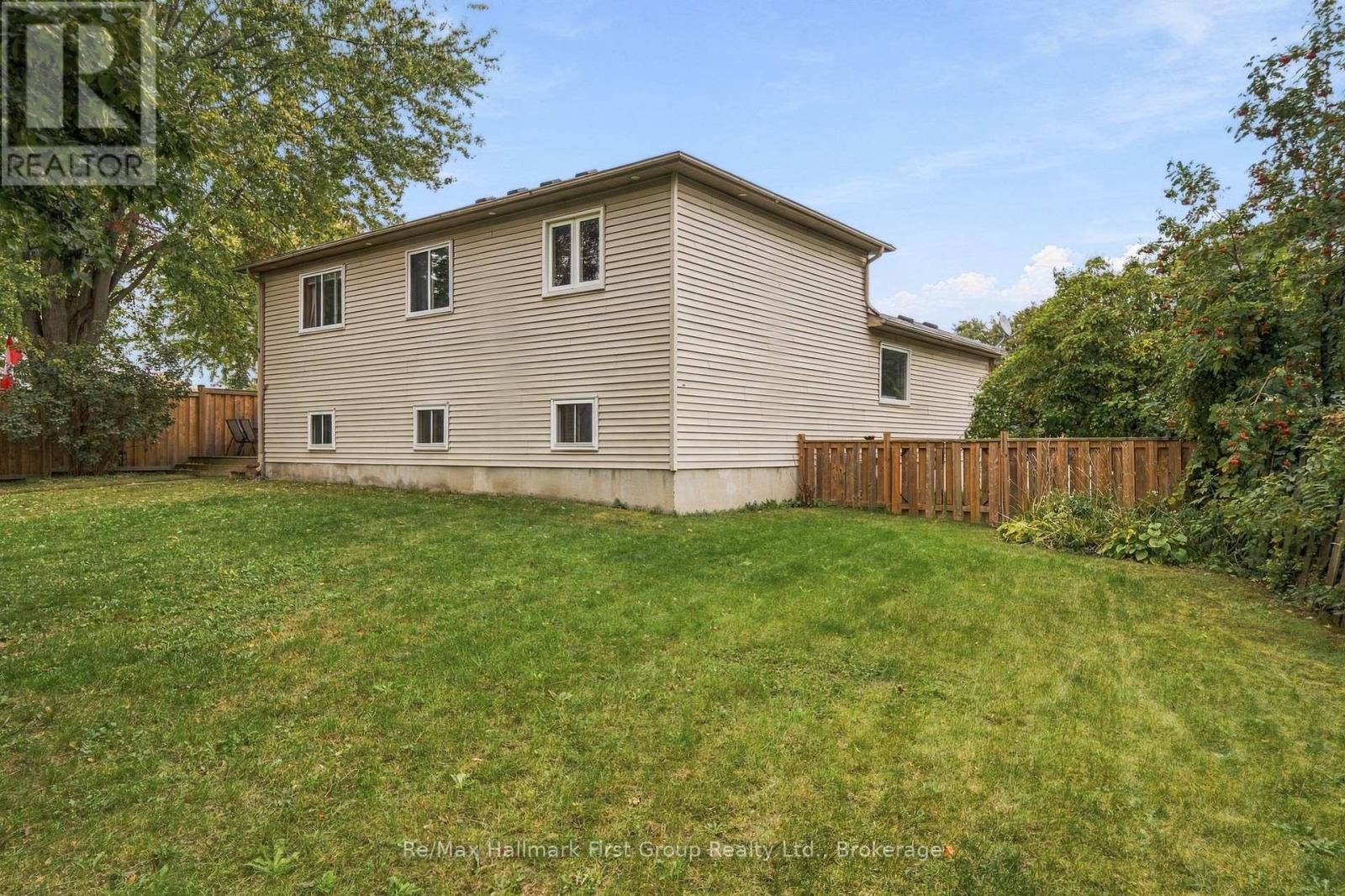 919 HEENAN COURT - Image 38