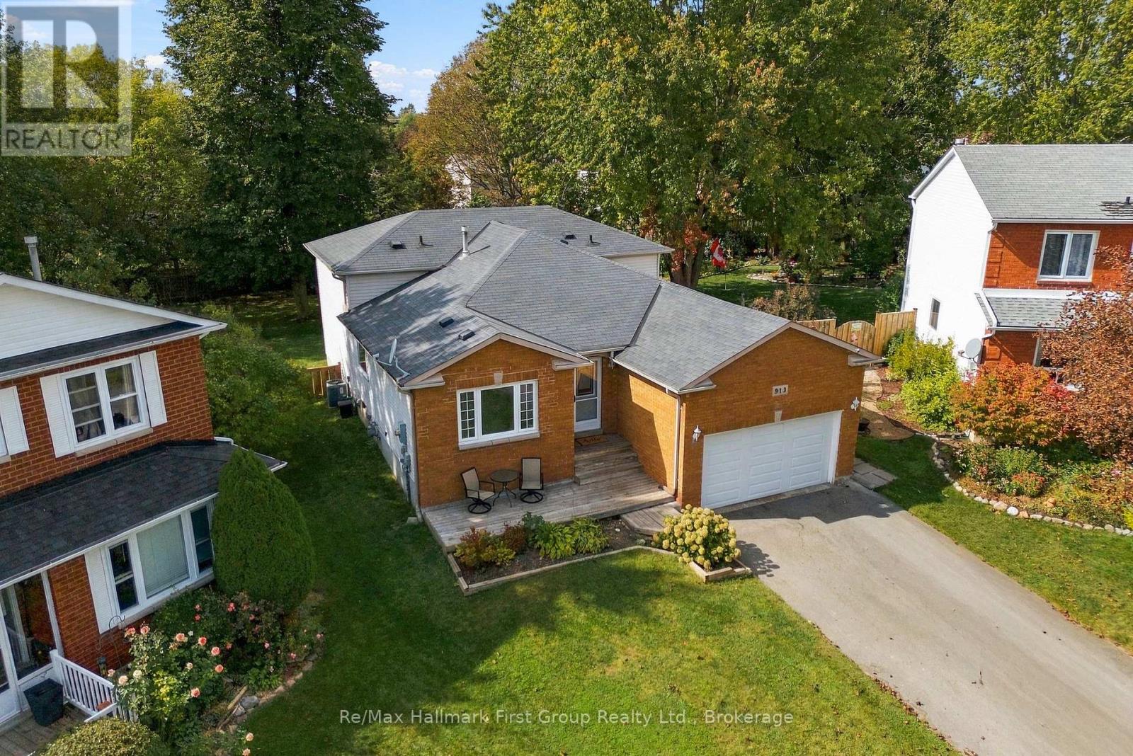 919 HEENAN COURT - 43