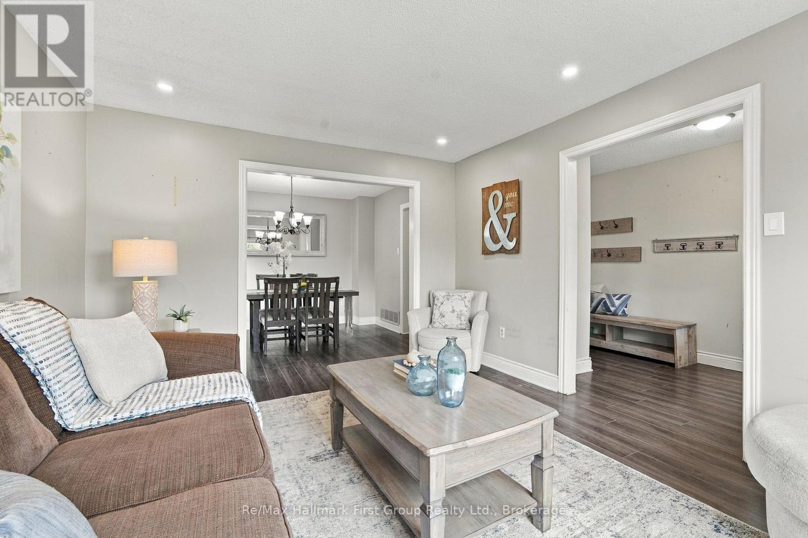 919 HEENAN COURT - Image 6