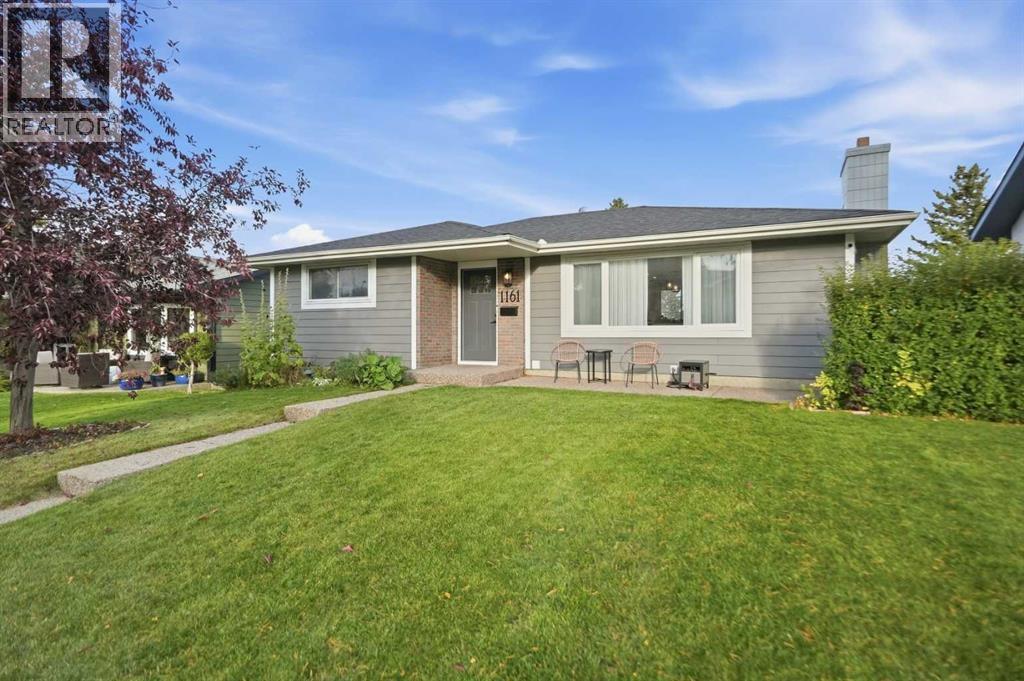 1161 hunterston Hill NW, Calgary, Alberta, T2K4P1 — thumbnail 2