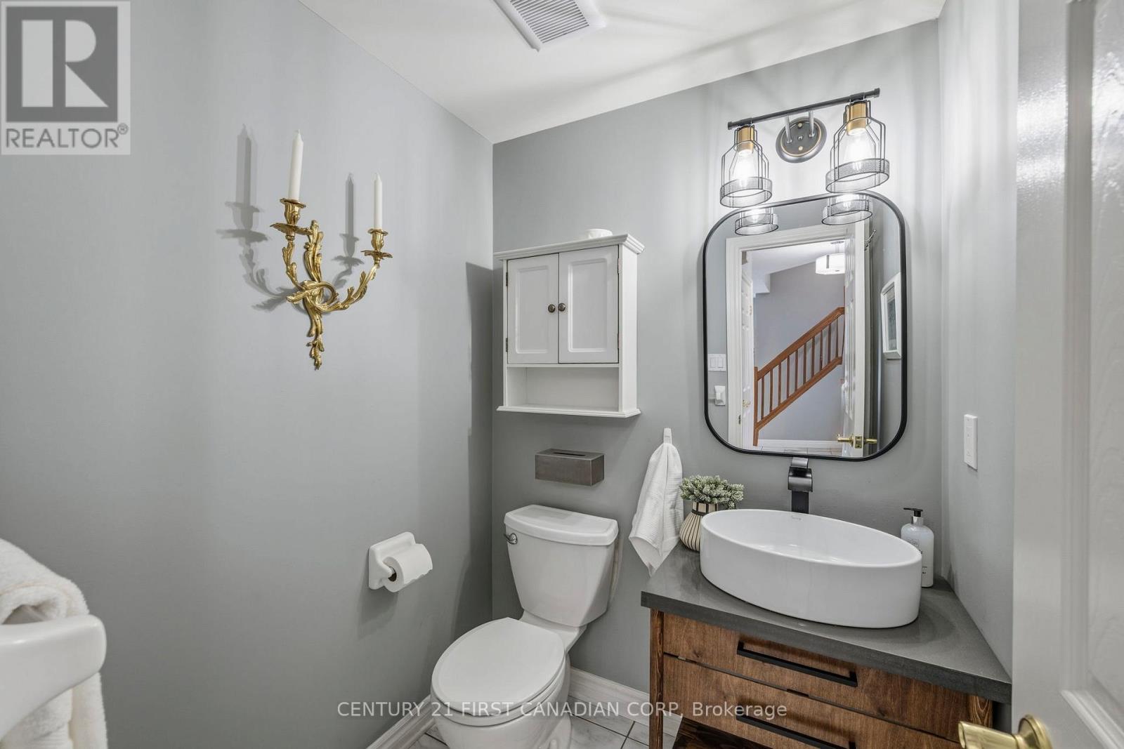 #135 600 HYDE PARK ROAD - Image 8