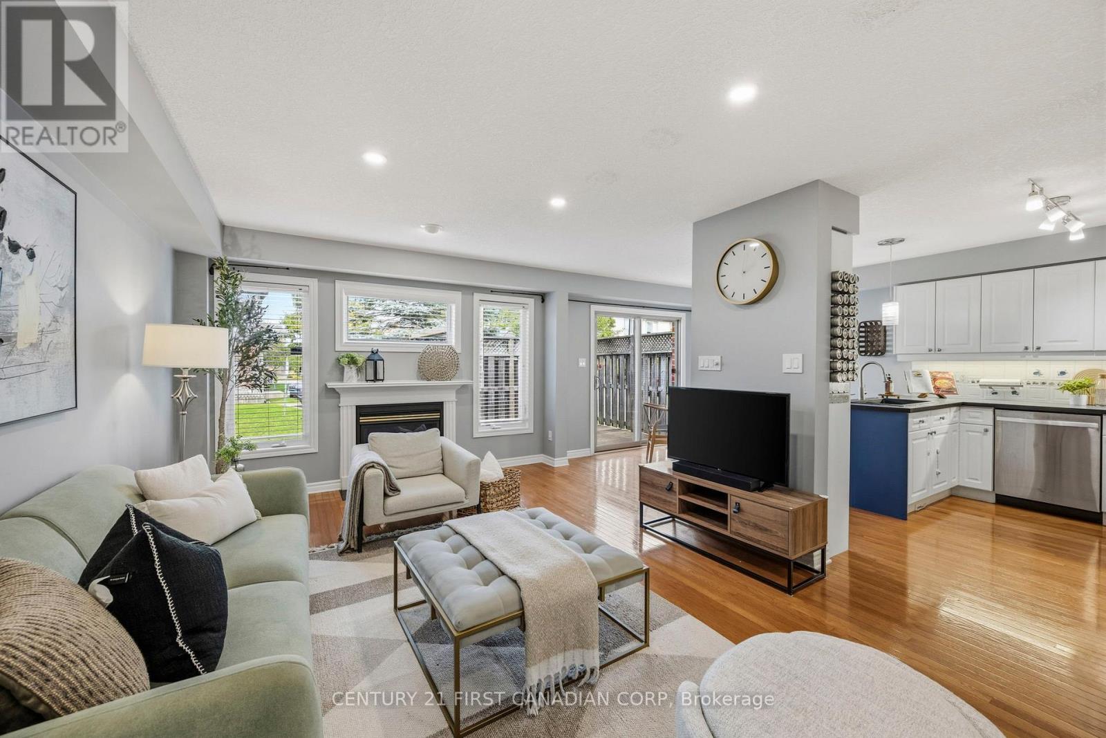 #135 600 HYDE PARK ROAD - 9