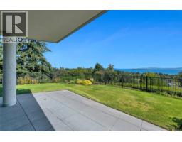 103 5388 Hill Rise Terr, Saanich, BC V8Y3K3 Photo 38