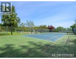103 5388 Hill Rise Terr, Saanich, BC V8Y3K3 Photo 51