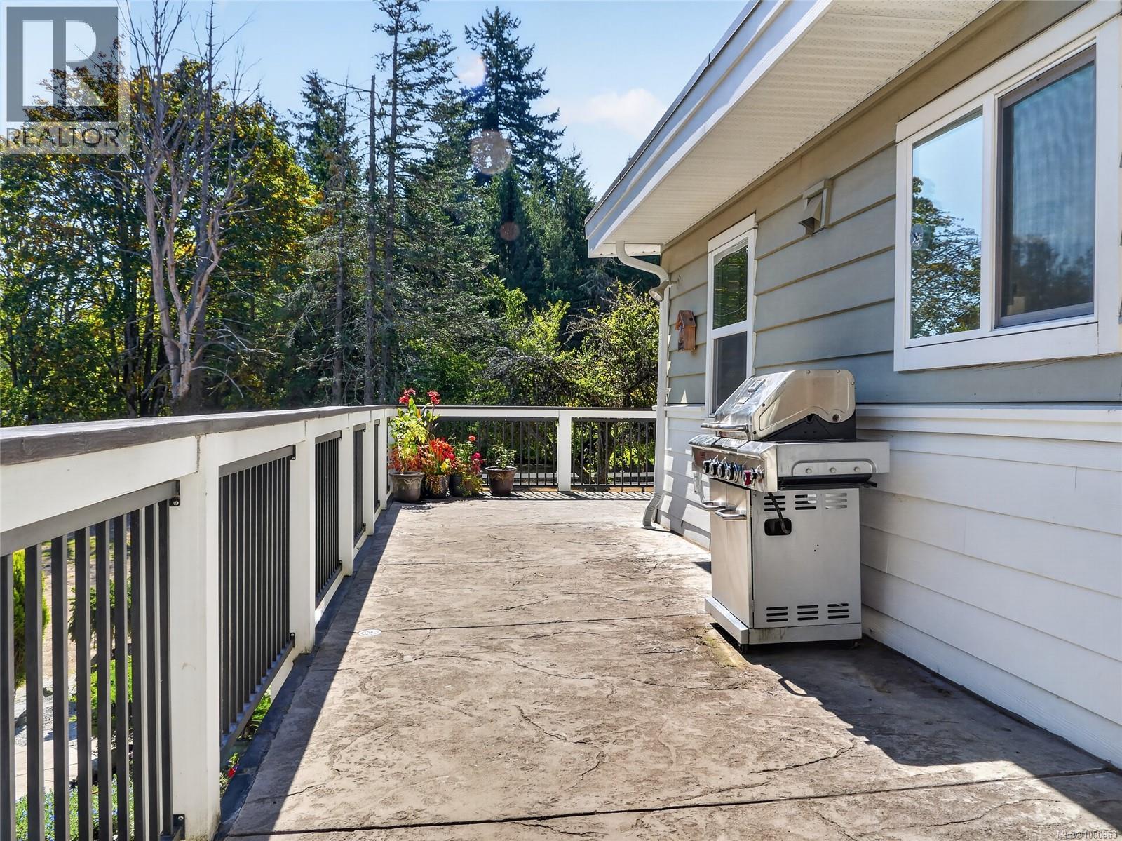  5209 Old West Saanich Road, Saanich