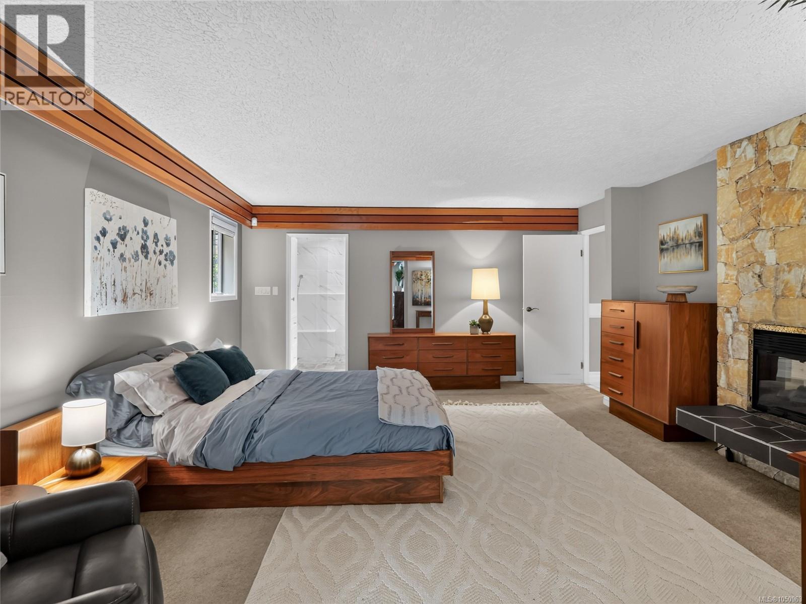 5209 Old West Saanich Rd - 27