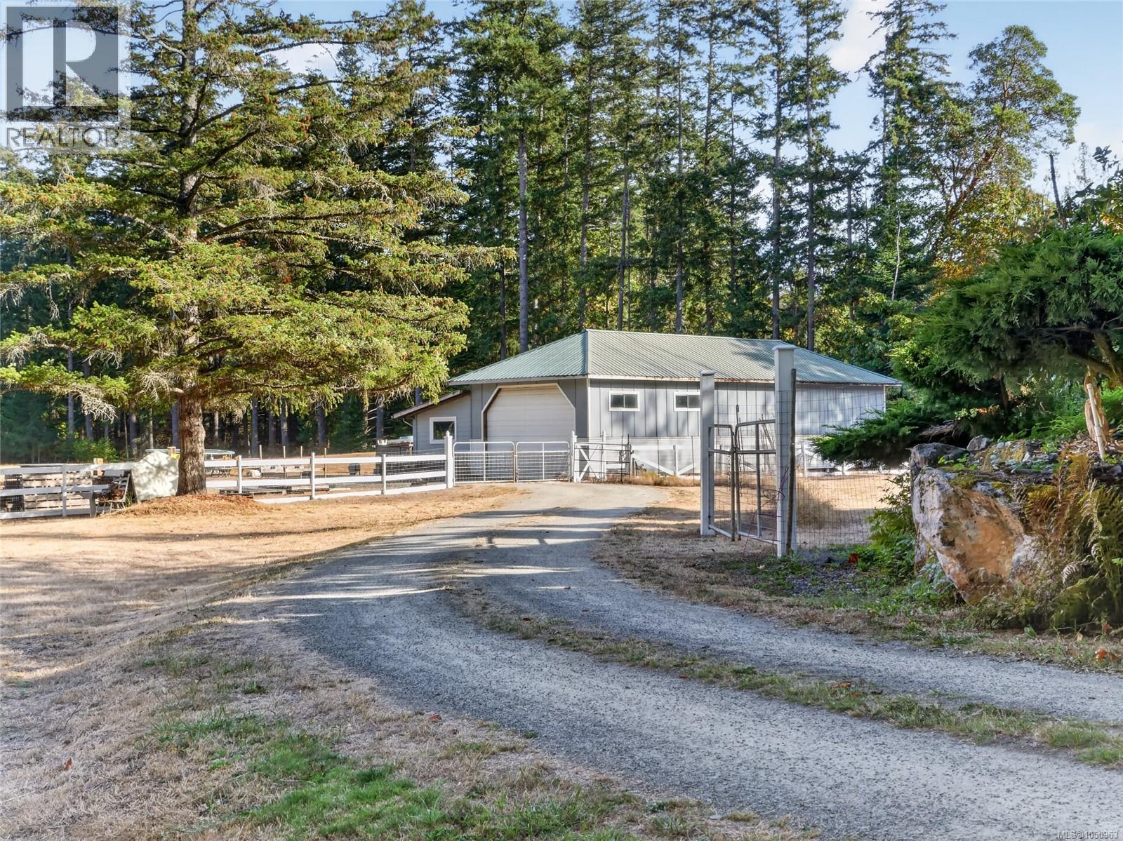 5209 Old West Saanich Rd - 5