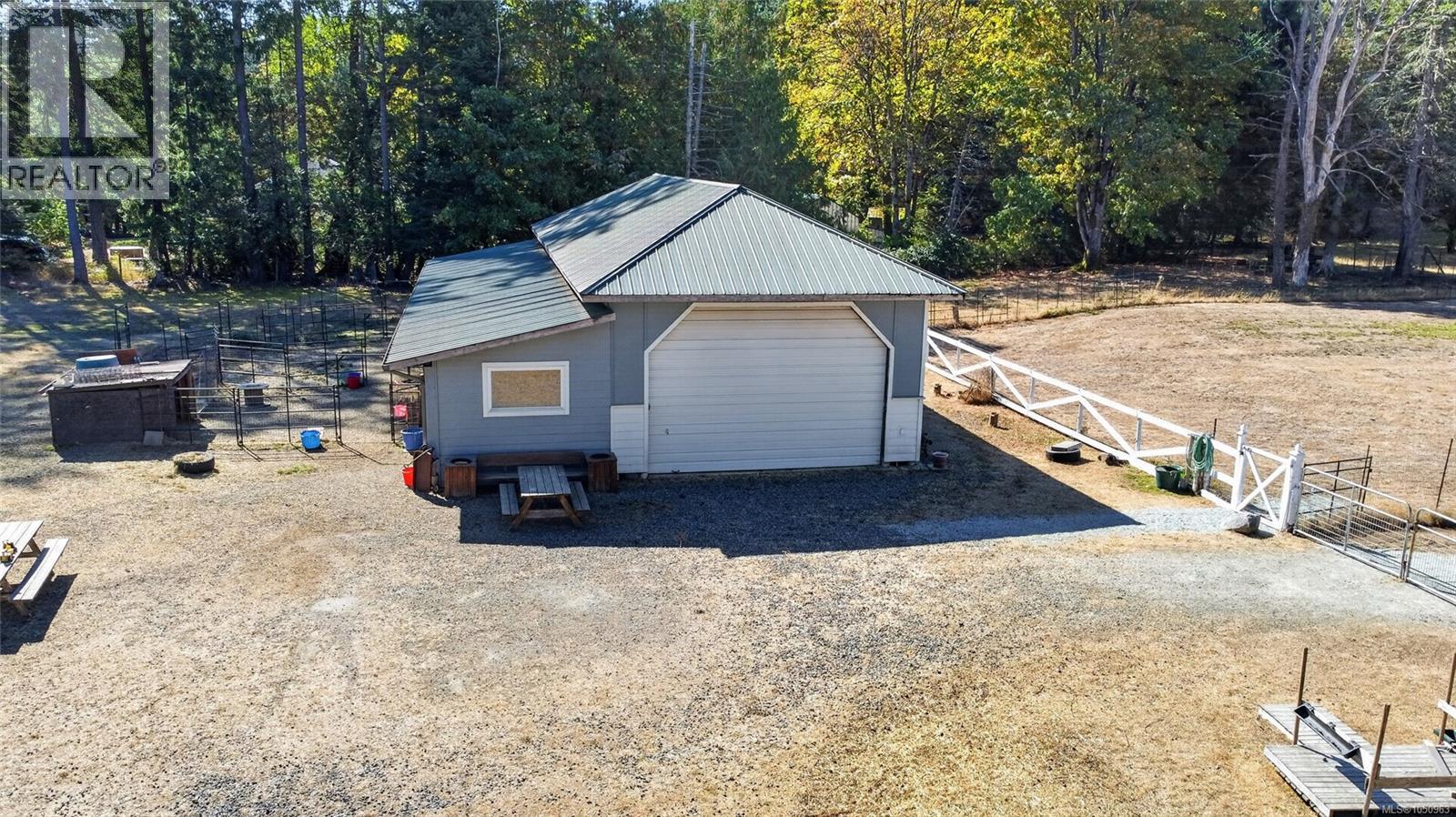 5209 Old West Saanich Rd - 67