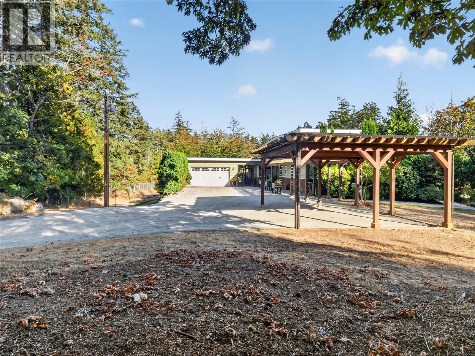  5209 Old West Saanich Road, Saanich