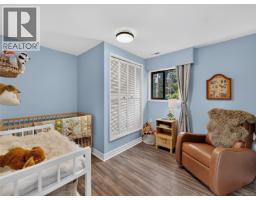5209 Old West Saanich Rd, Saanich, BC V8X3X1 Photo 36