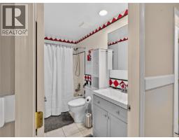 5209 Old West Saanich Rd, Saanich, BC V8X3X1 Photo 56