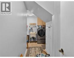 5209 Old West Saanich Rd, Saanich, BC V8X3X1 Photo 57