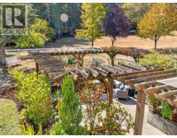 5209 Old West Saanich Rd, Saanich, BC V8X3X1 Photo 60